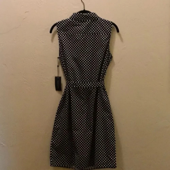 Button Down polka dot dress - Picture 2 of 2